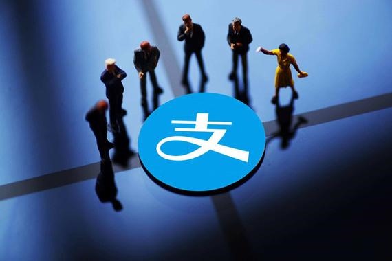 不需要女生实名的认证的聊天软件有没有？